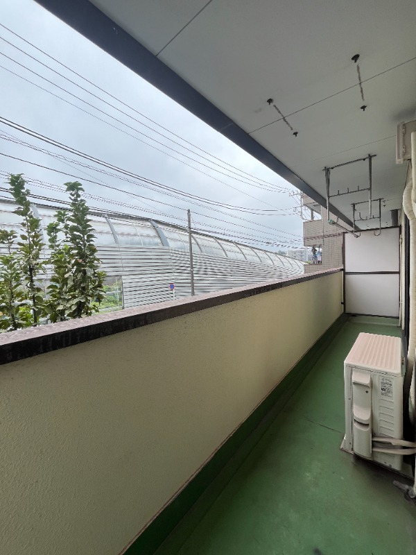 ヒルズヴァンベールD棟1階 バルコニー