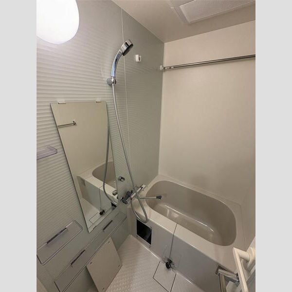 MAXIV横浜吉野町TRE403号室 お風呂