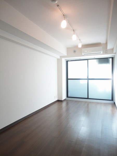 アポーラ中野202号室 リビング