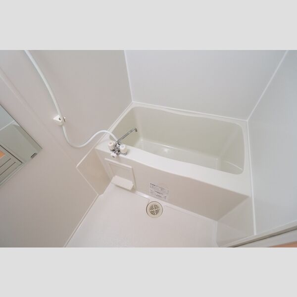 モンテローザ206号室 浴室