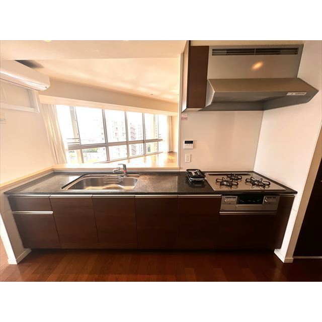 プラウド新浦安 新規：３口ガスコンロ・水栓交換