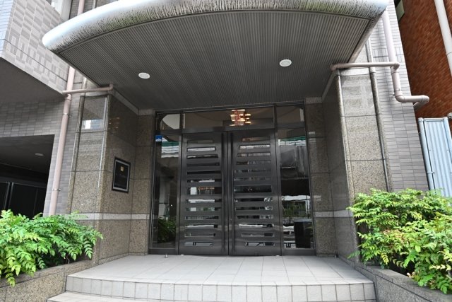 ルーブル南麻布 エントランス
