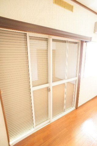 未貴ハイムＣ棟C202号室 防犯シャッター完備♪