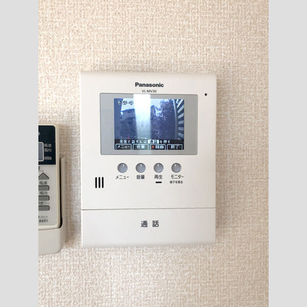フロース201号室 玄関インターフォンモニター(カラー)