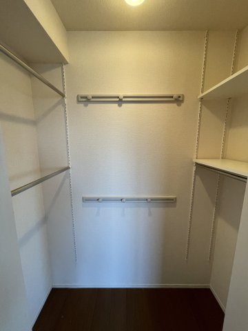ラマージュ大倉山0301号室 収納