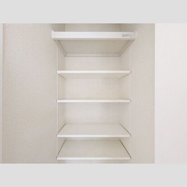 サンボナール　J202号室 収納