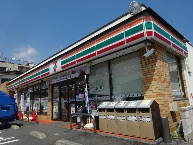 ヒルズ一本木 セブンイレブン足立鹿浜6丁目店まで531ｍ