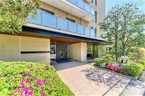 Brillia e-SQUARE ※2025年4月撮影