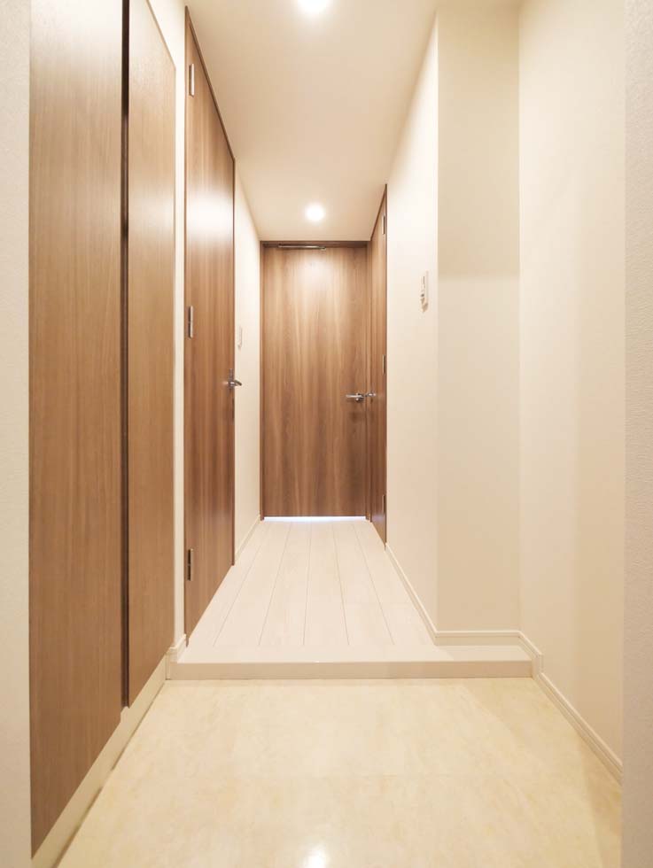 Mind Shimurasakaue6階 内観