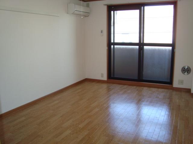 Ｍａｐｌｅ  ｇａｒｄｅｎ 洋室