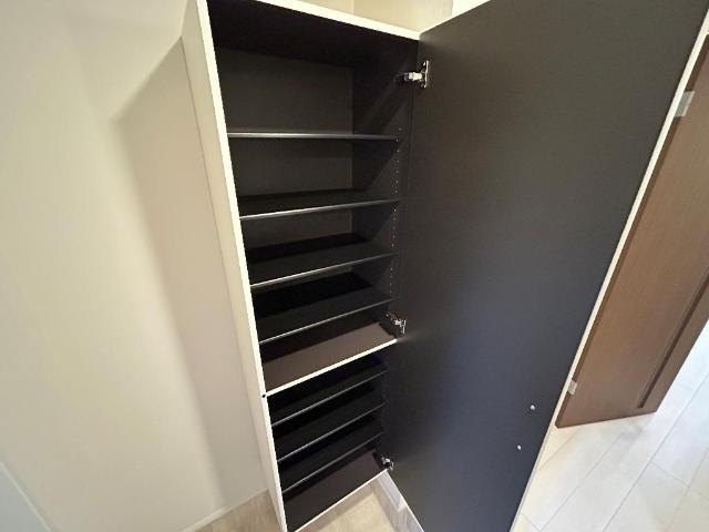 グランプラム本町（ＧｒａｎＰｌｕｍ本町）108号室 収納