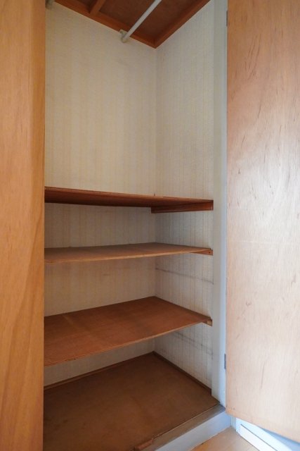 クリエート三田 収納