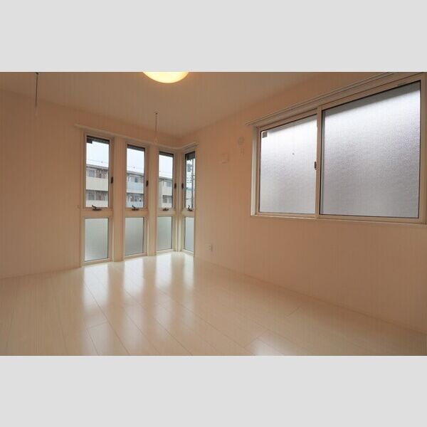 ロイジェントパークス レイクタウン Ⅲ　I201号室 洋室1