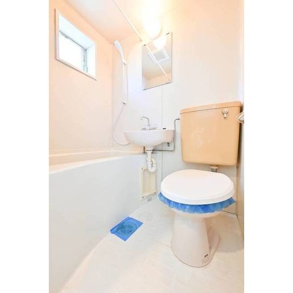 ピュアハウス藤棚三番館0205号室 お風呂