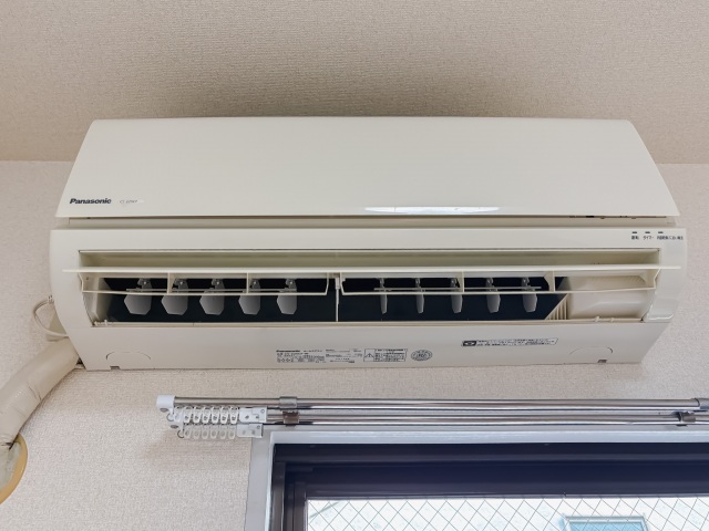 スカイコート日吉205号室 エアコン