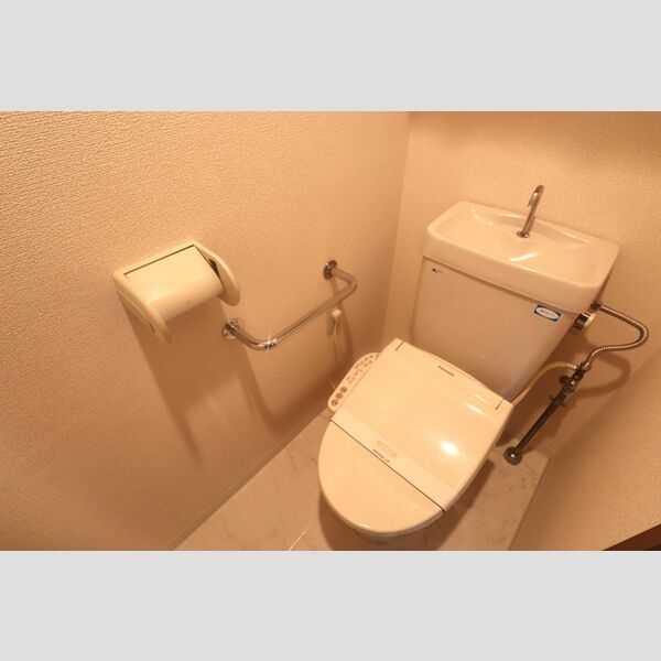 クレドール草加405号室 温水洗浄暖房便座