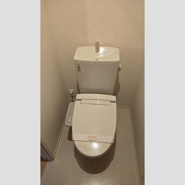 クレール湘南台Ⅲ　A トイレ