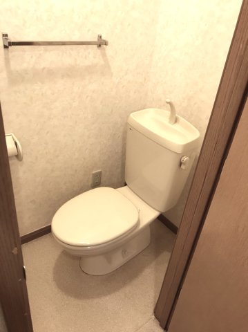 ノーブルパレス トイレ