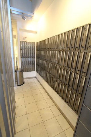 プラウドフラット神楽坂Ⅱ メールボックス　※参考写真