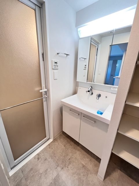 レジディア板橋本町プレイス2階 洗面