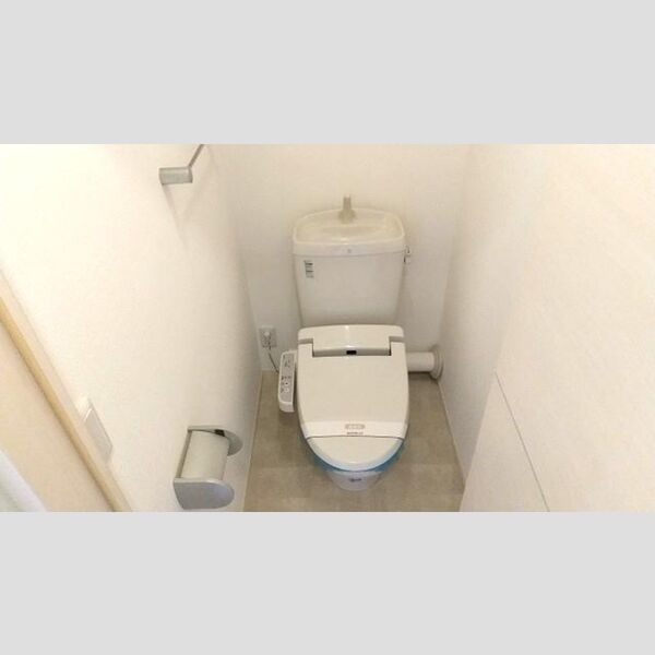 シャルム清澄白河202号室 温水洗浄暖房便座