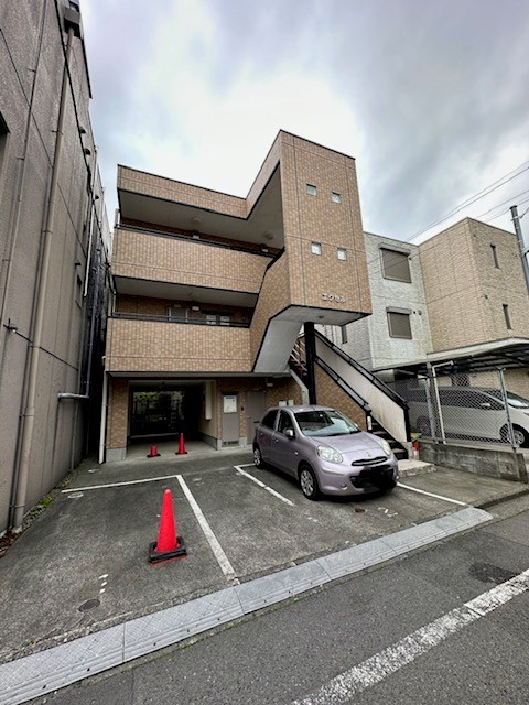 エクセル2の外観画像