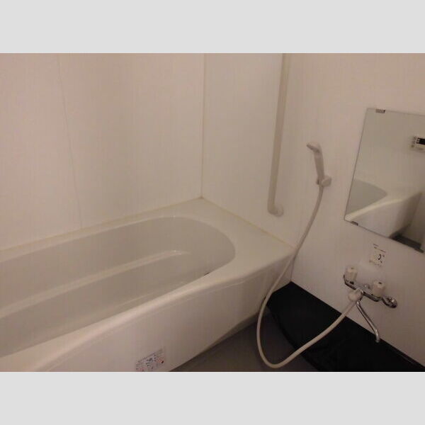 ベルヴィラージュ　B 浴室