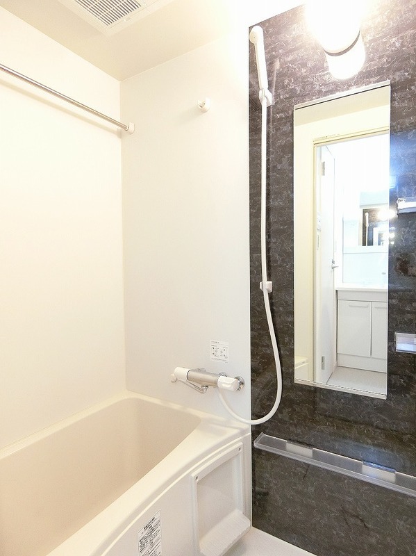 リブリ・ソレイユミタカ お風呂