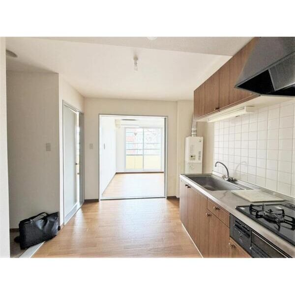 K・ONEビル リビング