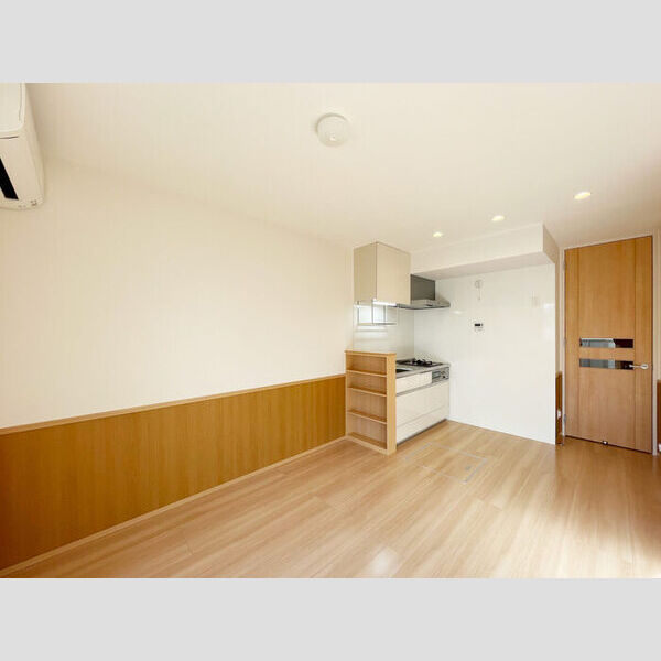 メゾン　カアル LDK8.7帖