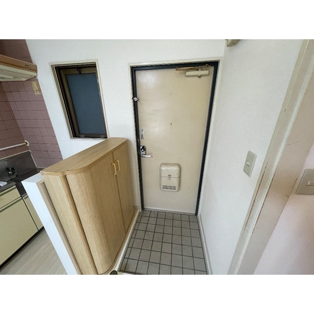 ニュープリンスマンション102号室 内観