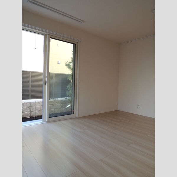 ファミール　B LDK