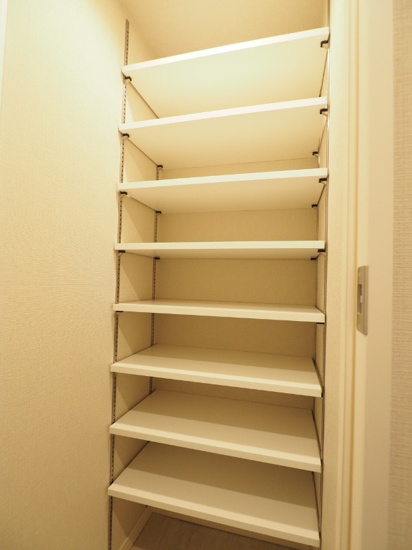 アーバネックス日本橋茅場町6階 収納