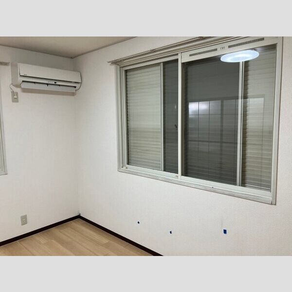 ルグラン南大沢203号室 洋室