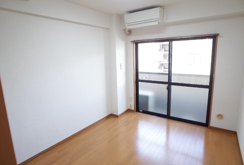 イーストベイ・船橋本町6階 部屋その他