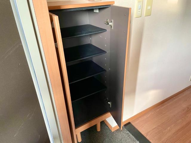 ロイヤルヒルズ宮崎台405号室 収納