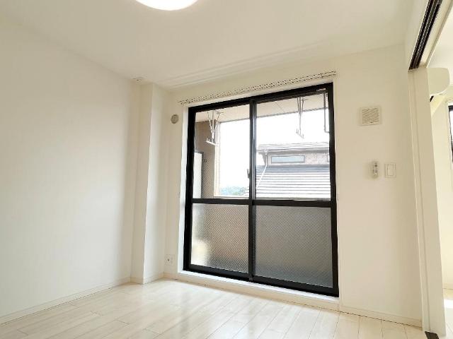 マインドホースあきる野306号室 洋室