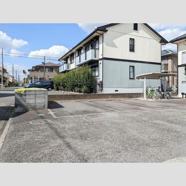 チャコールハイツ　AB 駐車場