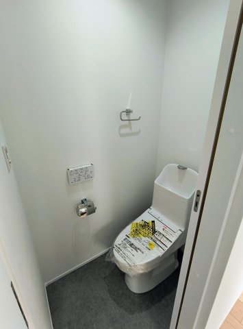 テラス新江古田2A号室 温水洗浄便座付き