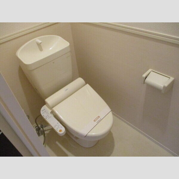 サンベルテ　Ⅵ203号室 温水洗浄暖房便座