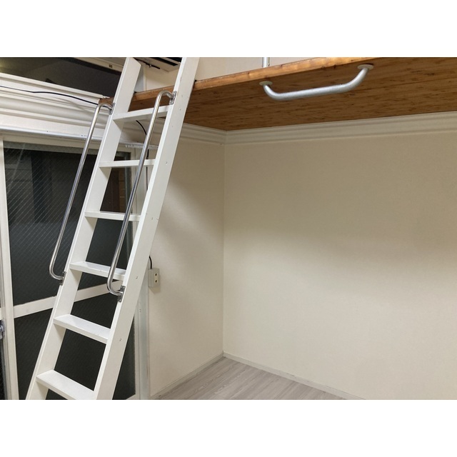 ブラウン第4103号室 リビング