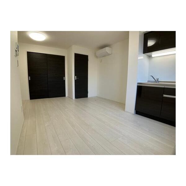 ベリエ花小金井106号室 リビング