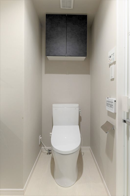 レジディア新川2階 トイレ