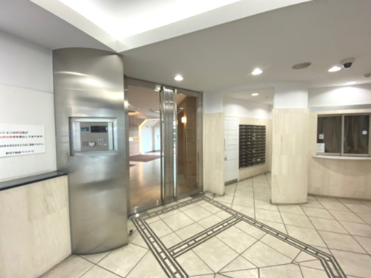 プライムアーバン中目黒Ⅱ605号室 エントランス