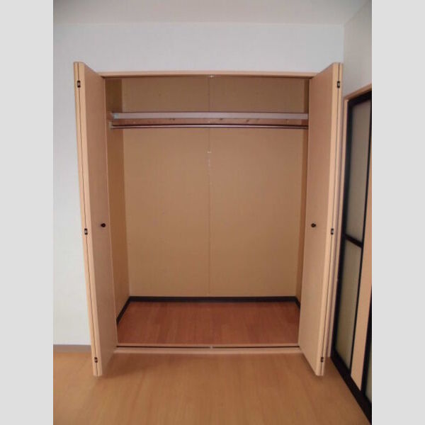 センティアム岡部　A 収納