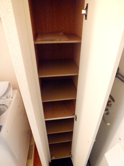 レオパレス飛鳥 玄関