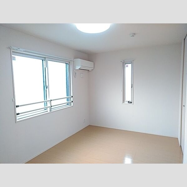 楓108号室 2F北側洋室