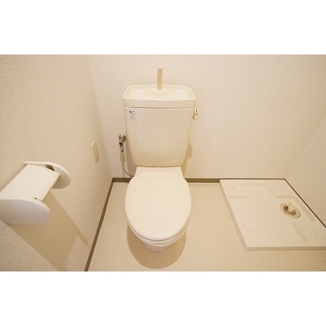 プリマヴェーラ問屋町0707号室 トイレ