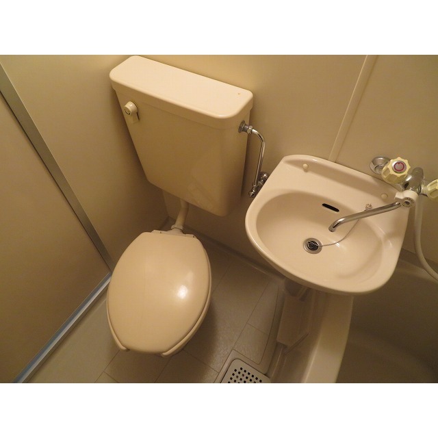 インディビレッジ1002号室 内観