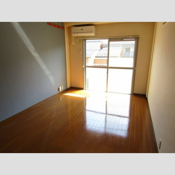 グラース リビング